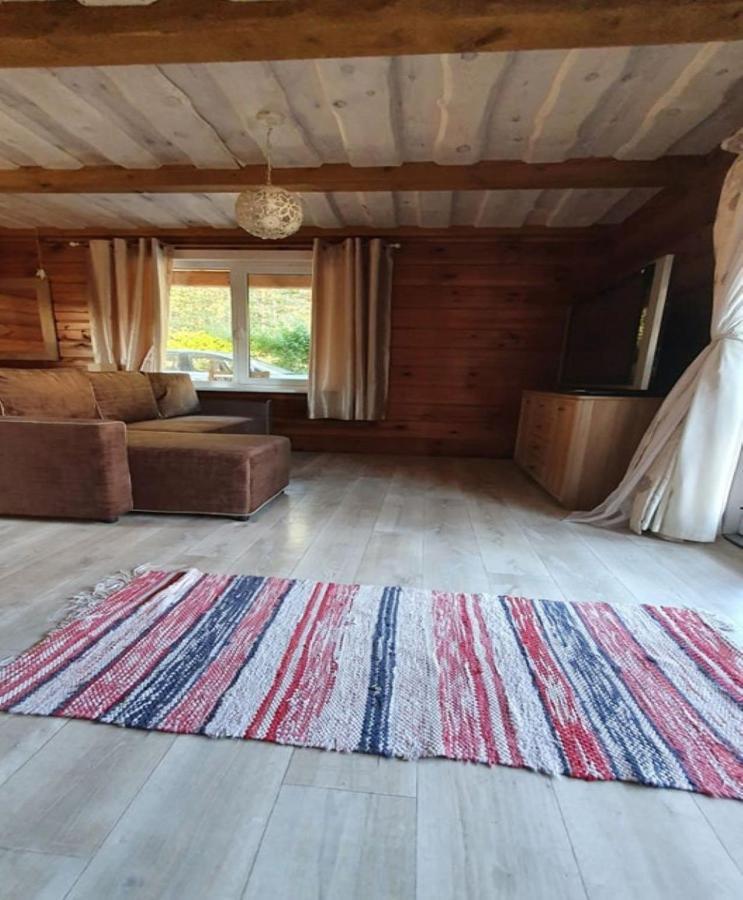 Viski Vila Παλάγκα Εξωτερικό φωτογραφία